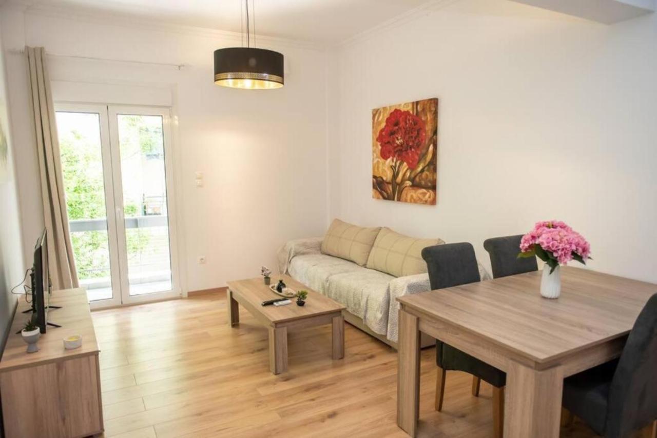 Renovated Spacious Flat 7Min To Subway Station- Athén Kültér fotó
